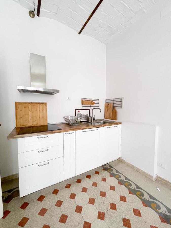 Cairoli Boutique Apartment Rome Bagian luar foto
