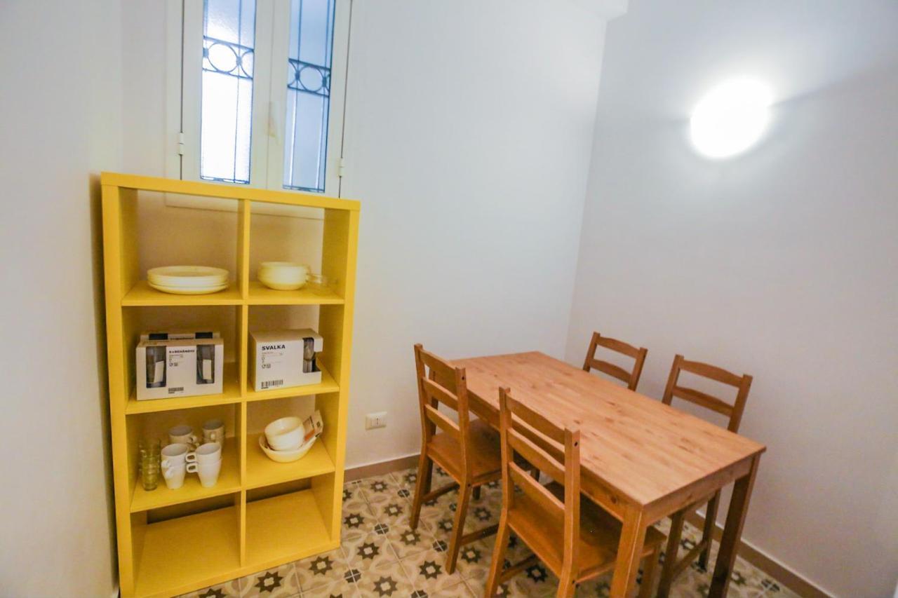 Cairoli Boutique Apartment Rome Bagian luar foto