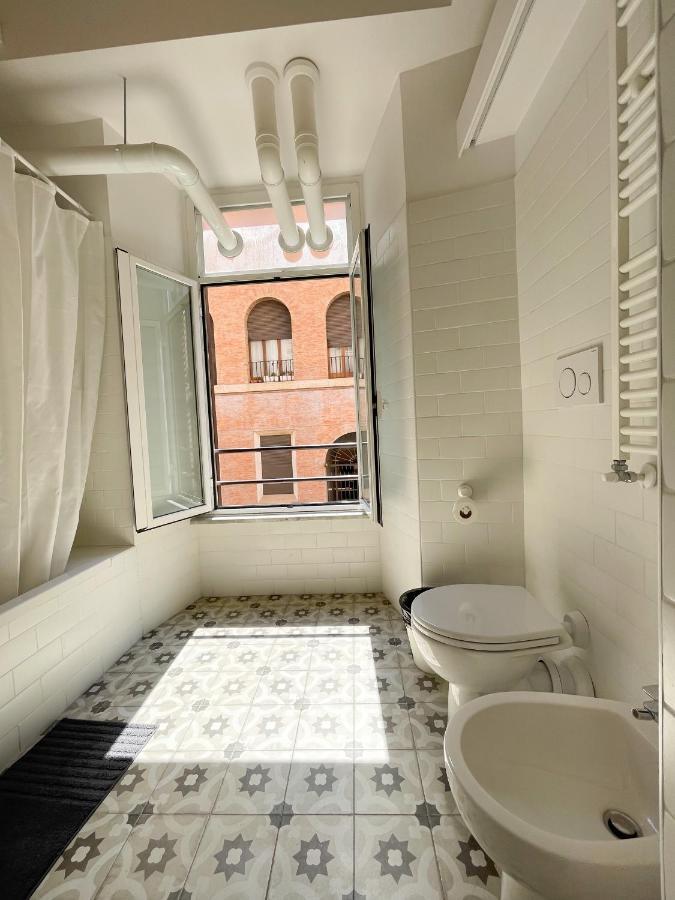 Cairoli Boutique Apartment Rome Bagian luar foto